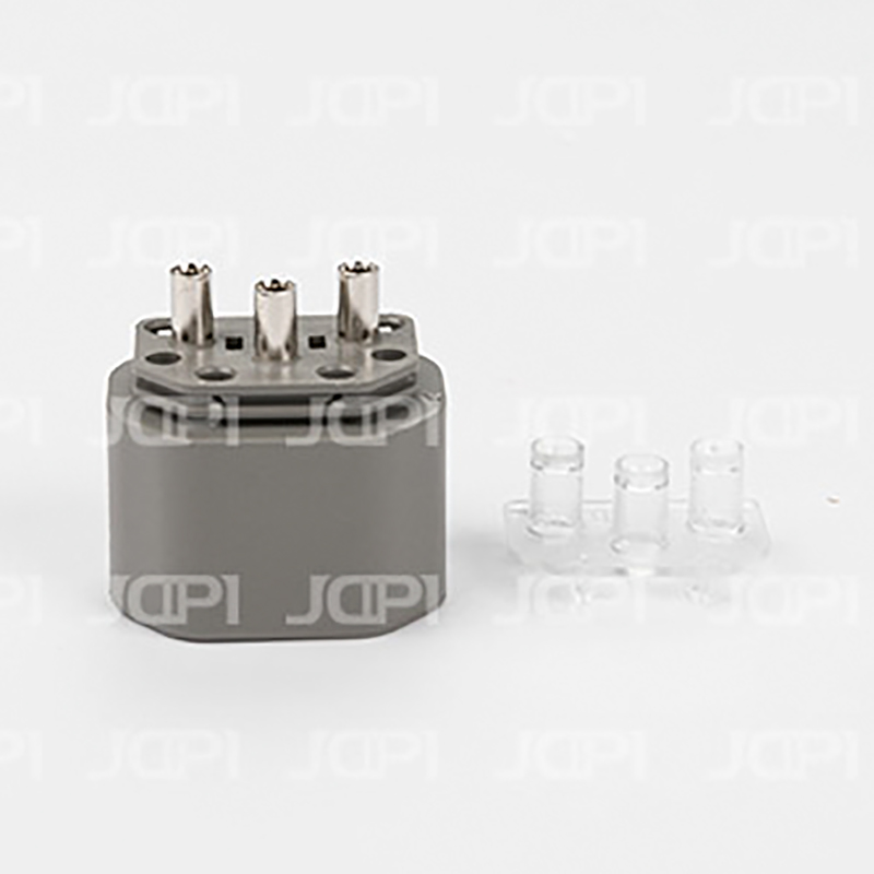 Conector C14, 3 polos J21-3